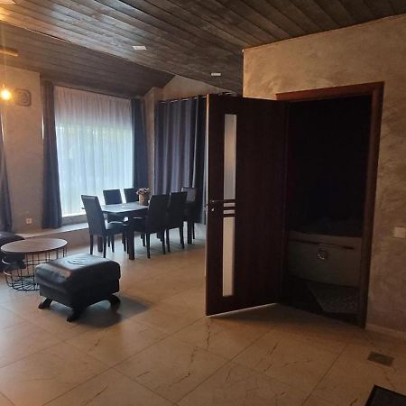 Apartamentai A&S Klaipėda Eksteriør bilde
